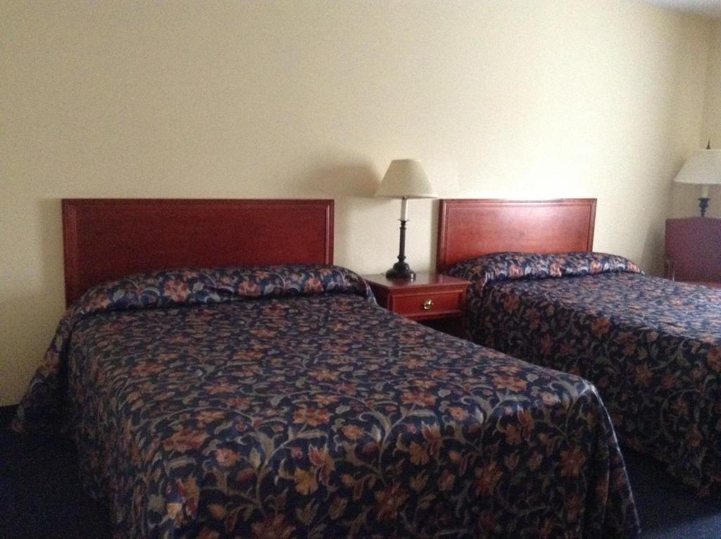 Econo Lodge Laval Room photo